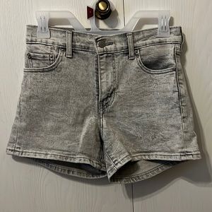 LEVI’S GREY HIGH RISE DENIM SHORTS SIZE 26